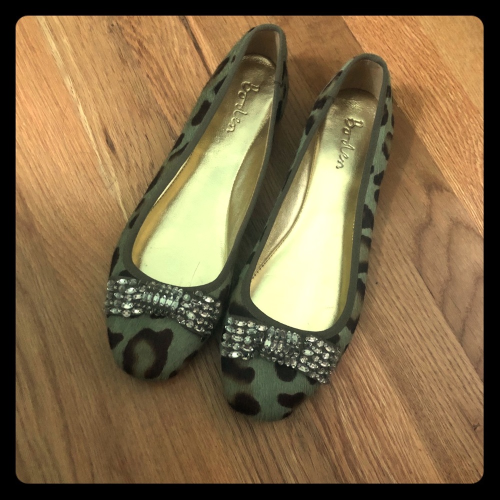 Boden green leopard calf hair flats bow 6.5 jewel